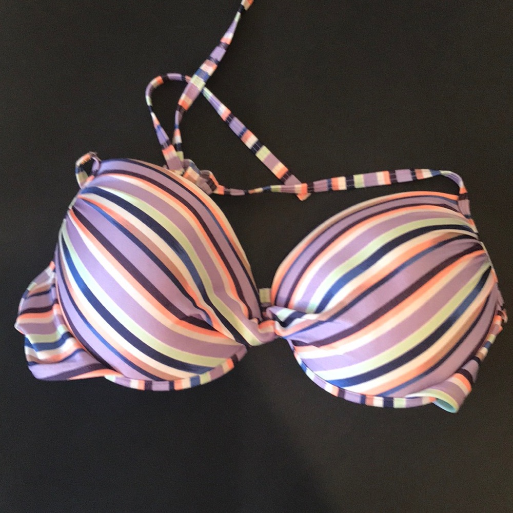 NWOT Victoria secret bikini top